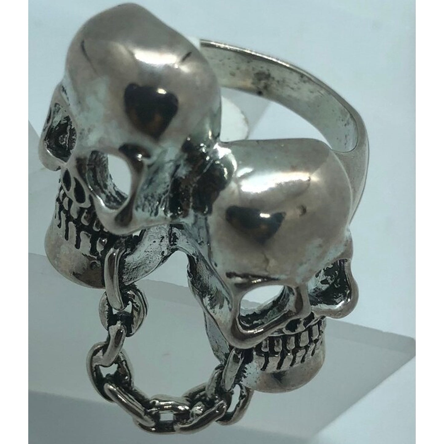 Chained Together Skull Heads Biker Ring - Wholesale