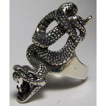 Large Poisonous Snake with Fangs Deluxe Biker Ring