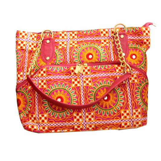 Kanta Embroidery Hanging Bag